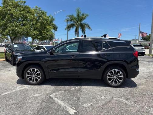 2020 GMC Terrain SLT