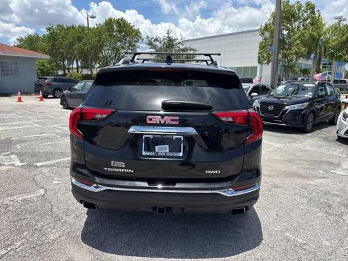 2020 GMC Terrain SLT
