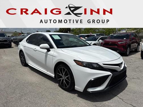 2023 Toyota Camry SE
