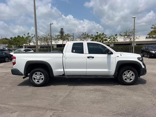 2015 Toyota Tundra SR