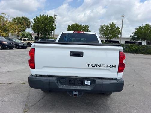 2015 Toyota Tundra SR