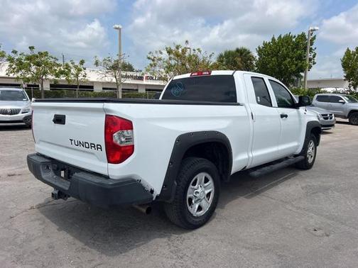 2015 Toyota Tundra SR
