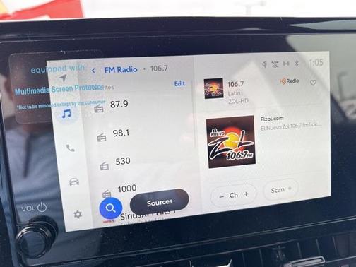 2025 Toyota Corolla Hybrid SE