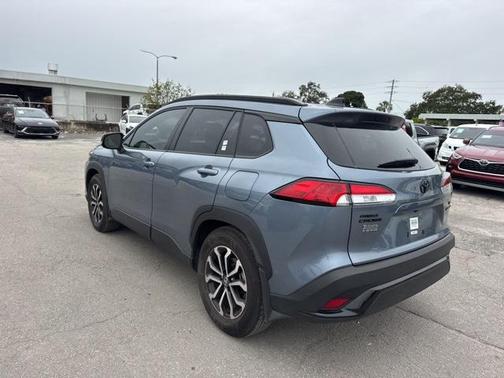 2025 Toyota Corolla Hybrid SE