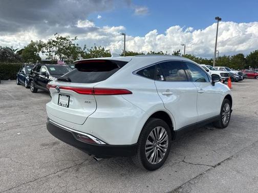 2024 Toyota Venza XLE