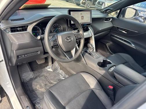 2024 Toyota Venza XLE