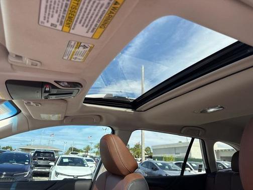 2022 Subaru Outback Touring