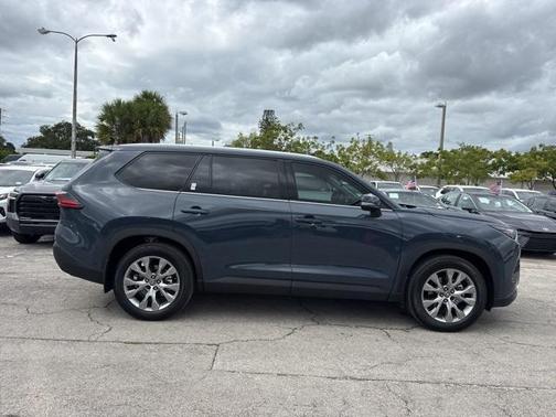 2025 Toyota Grand Highlander Limited