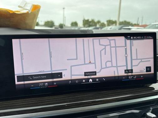 2025 BMW X6 xDrive40i