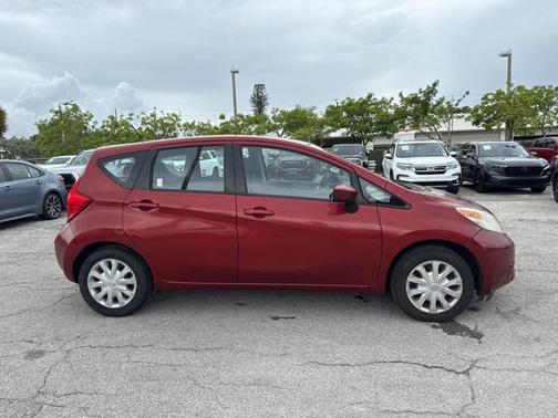 2016 Nissan Versa Note SV