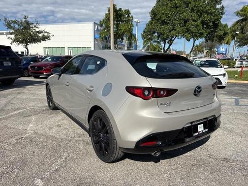 2022 Mazda Mazda3 AWD w/Premium Package