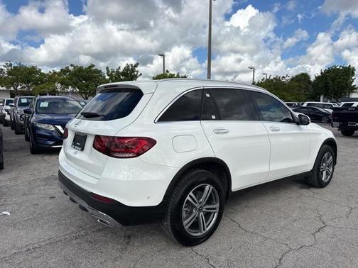 2022 Mercedes-Benz GLC 300 Base