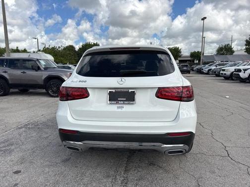 2022 Mercedes-Benz GLC 300 Base