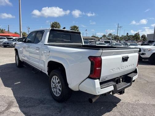 2024 Toyota Tacoma SR5
