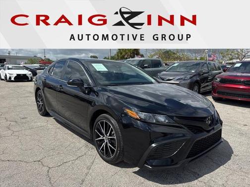 2024 Toyota Camry SE