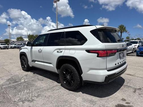 2023 Toyota Sequoia Platinum