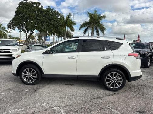2017 Toyota RAV4 Limited