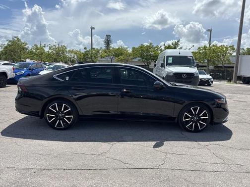 2024 Honda Accord Hybrid Touring