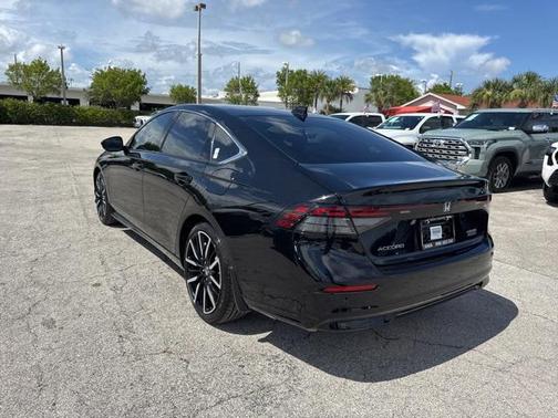 2024 Honda Accord Hybrid Touring