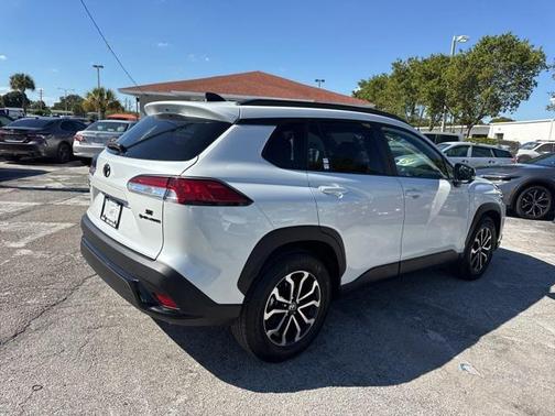 2025 Toyota Corolla Hybrid SE