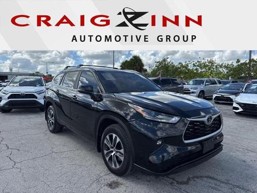 2023 Toyota Highlander XLE