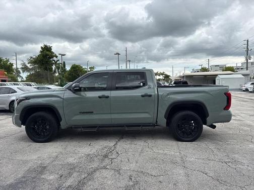 2025 Toyota Tundra SR5