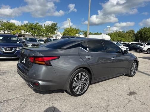 2025 Nissan Altima 2.5 SL