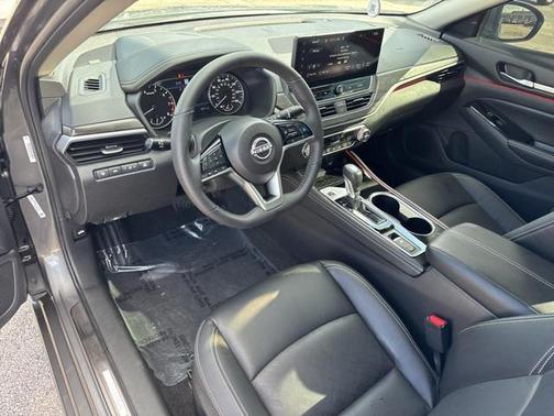 2025 Nissan Altima 2.5 SL