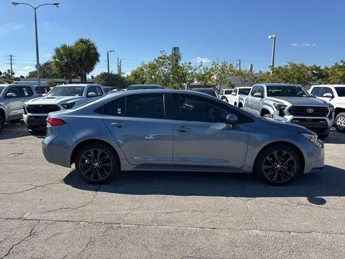 2023 Toyota Corolla Hybrid XLE