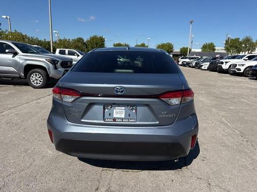 2023 Toyota Corolla Hybrid XLE