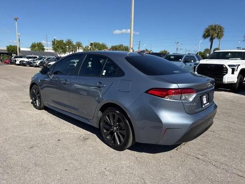 2023 Toyota Corolla Hybrid XLE