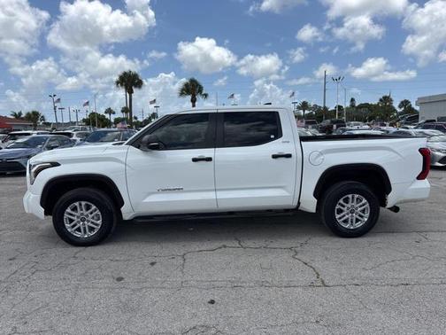 2024 Toyota Tundra SR5