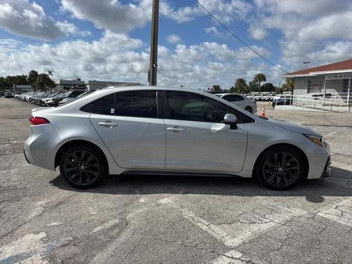 2023 Toyota Corolla SE