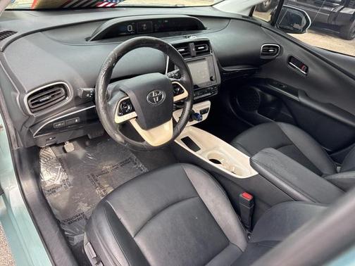 2016 Toyota Prius Four