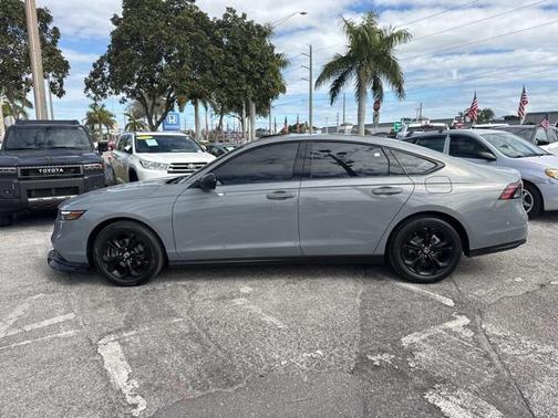 2025 Honda Accord Sport SE 1.5T