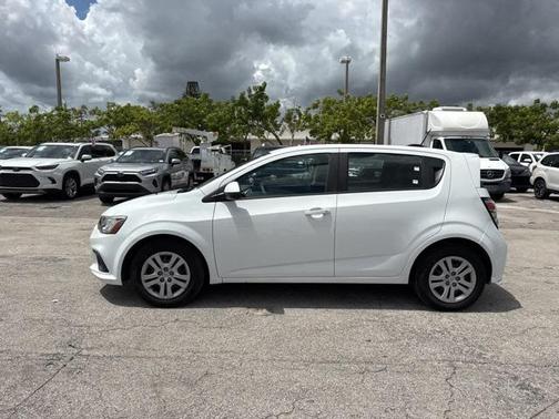 2017 Chevrolet Sonic LT