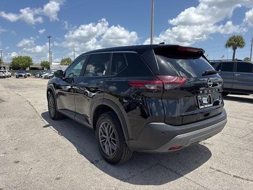 2023 Nissan Rogue S