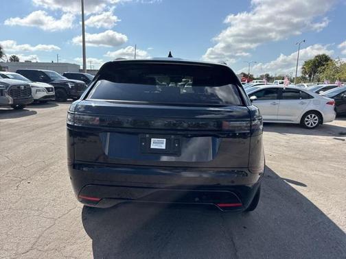 2025 Land Rover Range Rover Velar P250 SE R-Dynamic