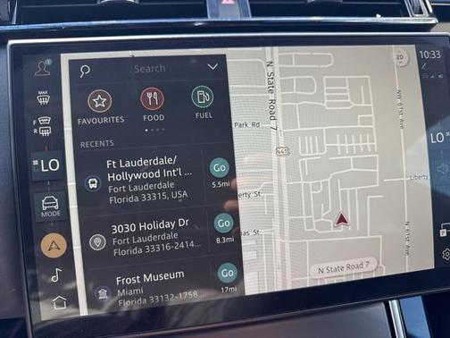 2025 Land Rover Range Rover Velar P250 SE R-Dynamic