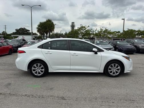 2021 Toyota Corolla LE