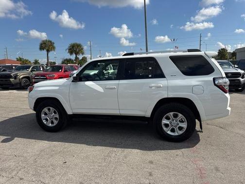 2023 Toyota 4Runner SR5