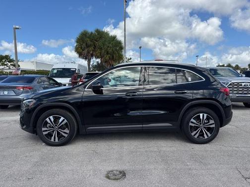 2025 Mercedes-Benz GLA 250 4MATIC