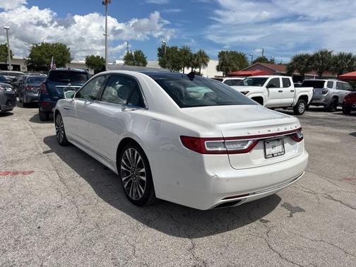 2018 Lincoln Continental Reserve