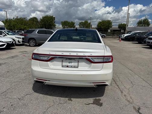 2018 Lincoln Continental Reserve