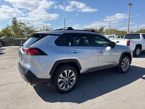 2025 Toyota RAV4 Limited