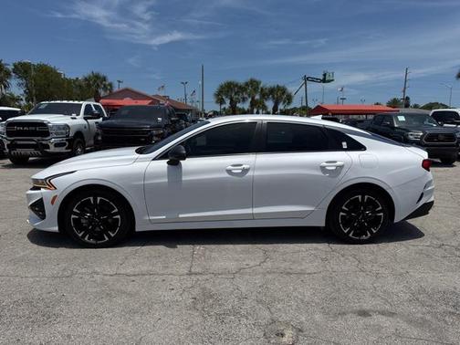 2023 Kia K5 GT-Line