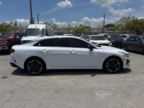 2023 Kia K5 GT-Line