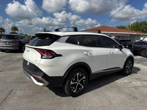 2024 Kia Sportage Hybrid EX