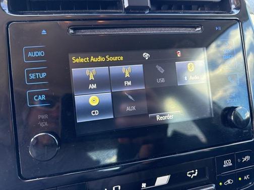 2019 Toyota Prius XLE