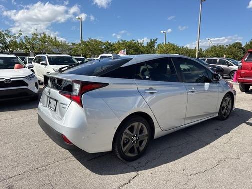2019 Toyota Prius XLE